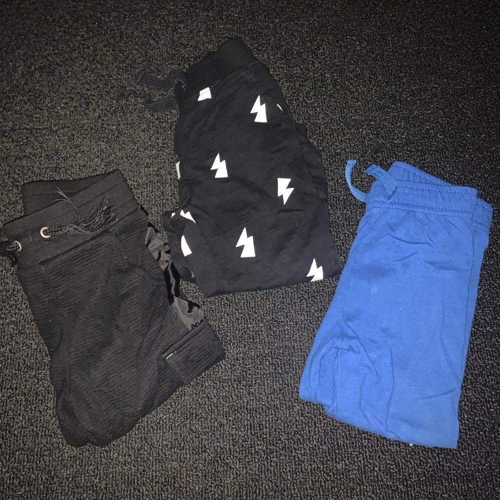 3 pair of sweatpants 2T